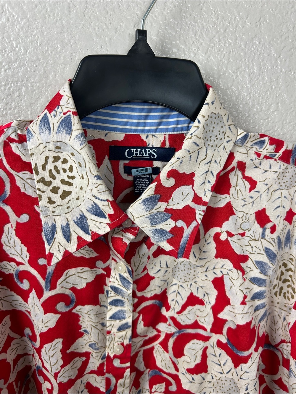 Chaps Red Floral Print Button-Down Shirt Cream Blue Accents Sz 1X Office TC0300 - Picture 6 of 8